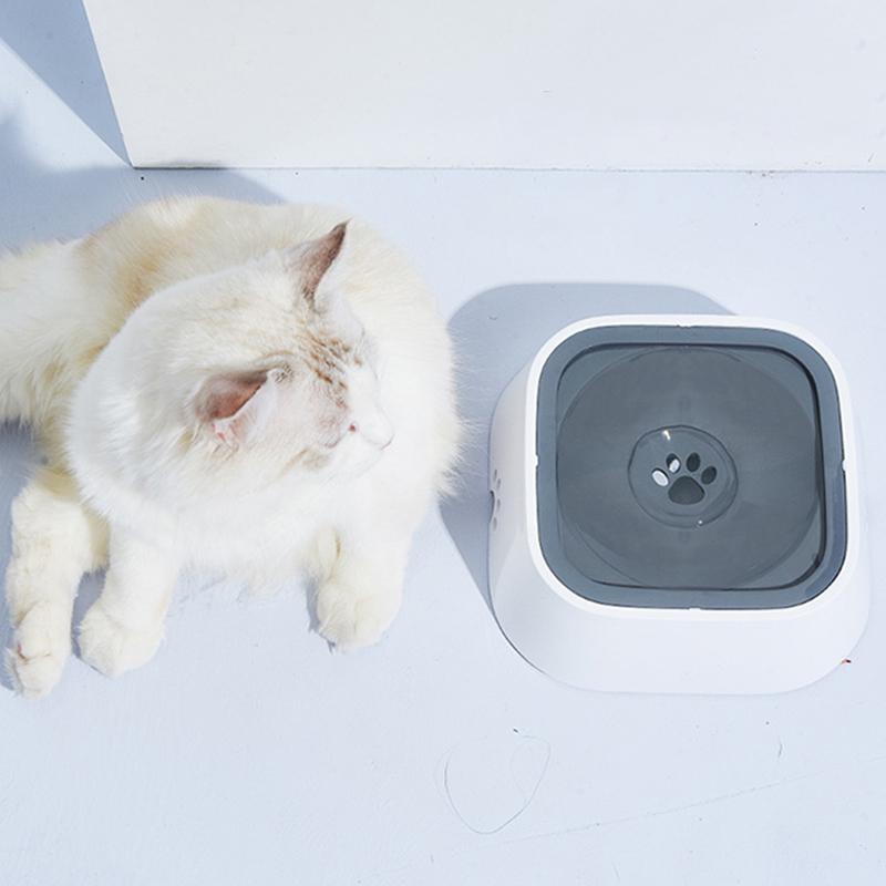 No-Spill Pet Water Bowl