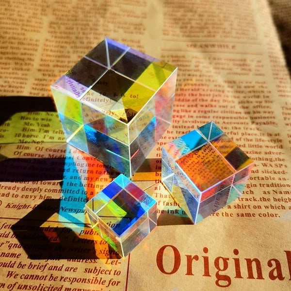 Optic Prism Cube